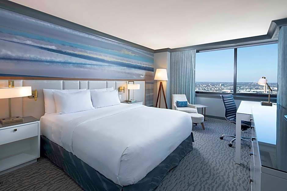 The Lofton Hotel Minneapolis, Tapestry Collection by Hilton