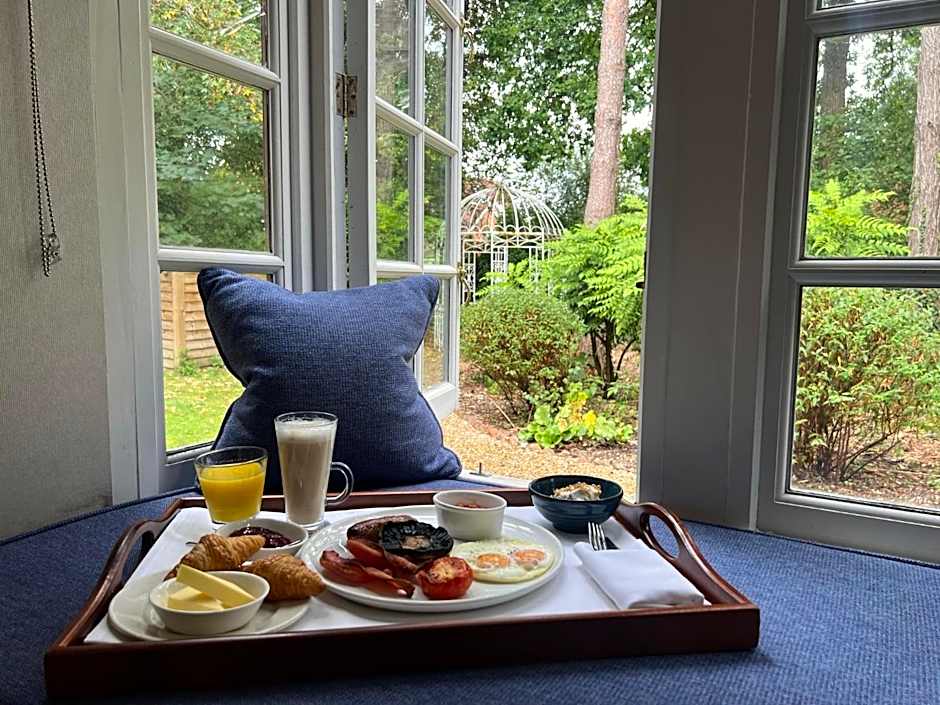 Langshott Manor - Luxury Hotel Gatwick