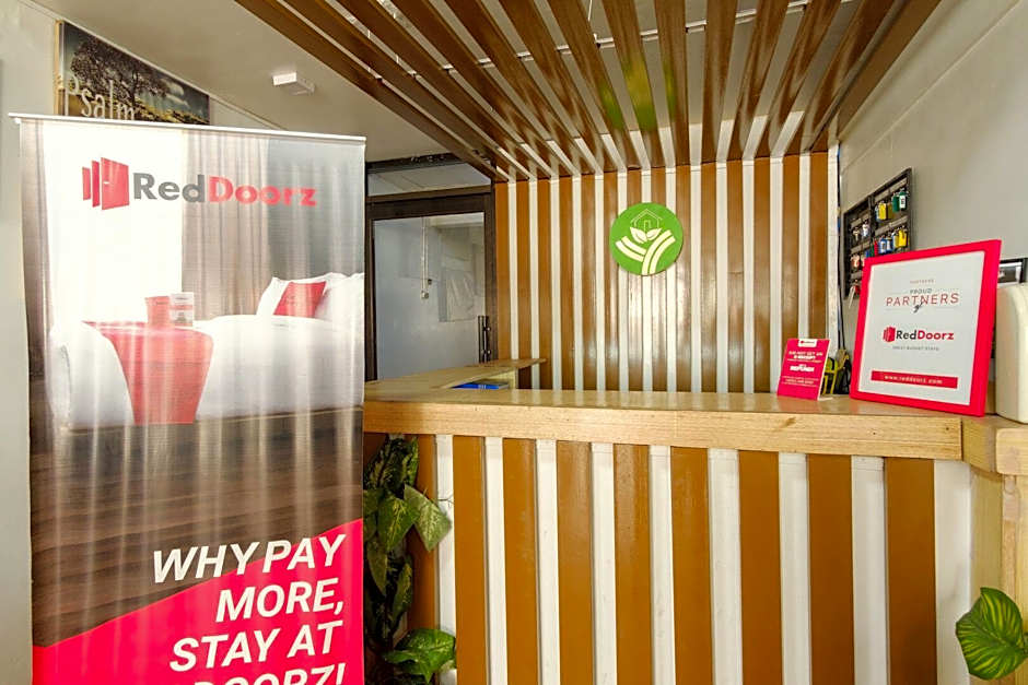 RedDoorz near OWWA Pasay