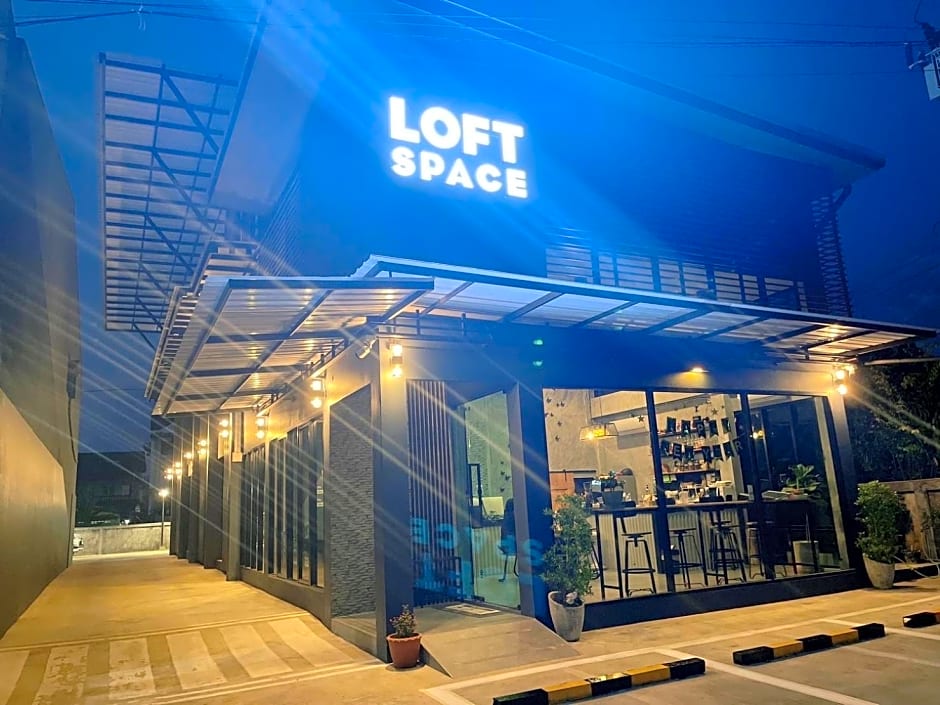 Loft Space Hotel