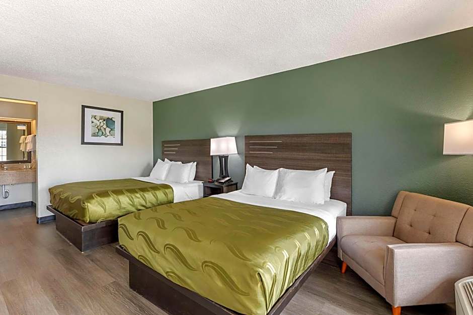 Quality Inn & Suites Santee I-95