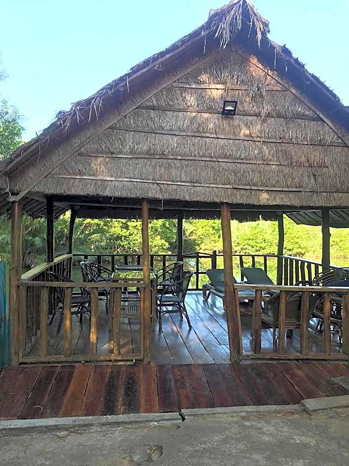 Papa Pippo Otres Village