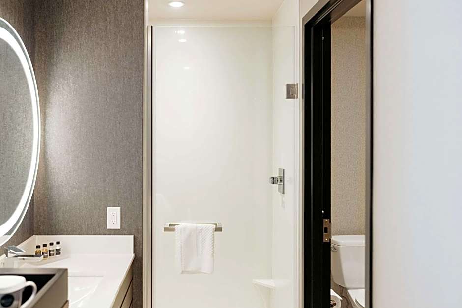 Revel Hotel, Tapestry Collection By Hilton