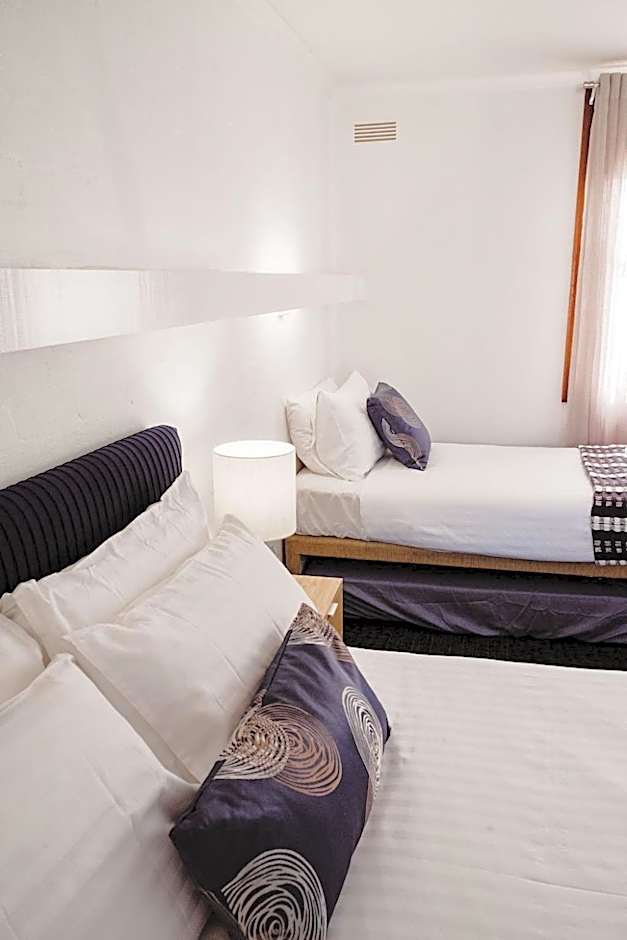 Caledonian Inn - The Stump