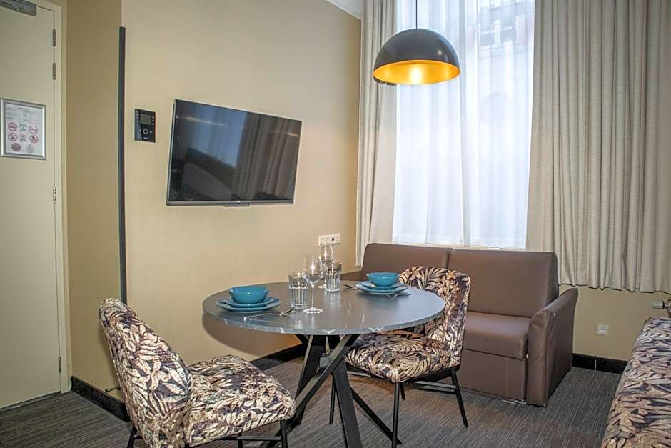 Golden Mansion Apartments