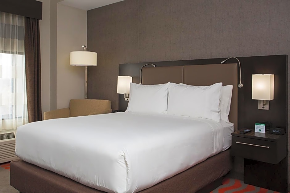Holiday Inn Express Springfield Downtown By IHG