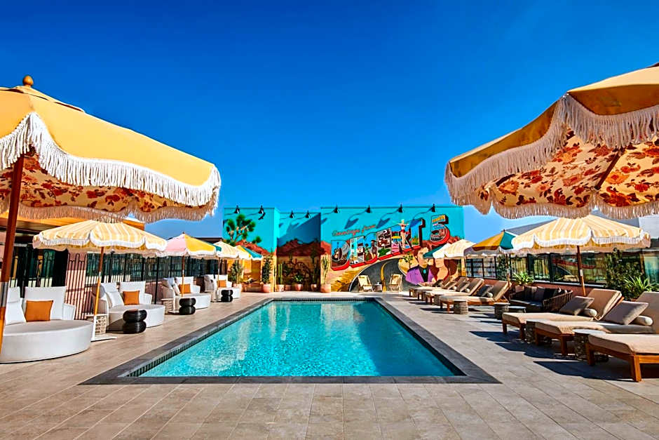Hollywood Volume, a Tribute Portfolio Hotel