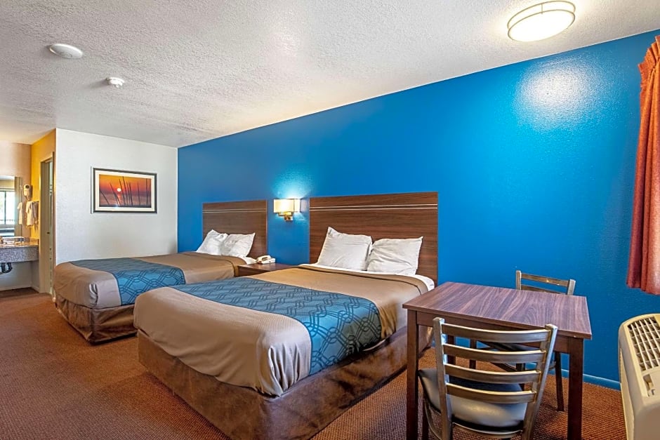 Rodeway Inn St George North - Near Pioneer Park