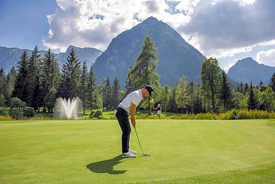 NOVA Moments Boutique Hotel