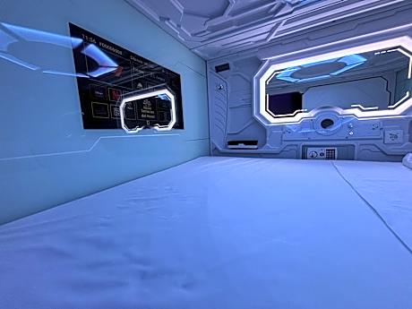 Capsule Deluxe Double Room