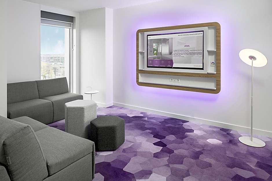 YOTEL Amsterdam