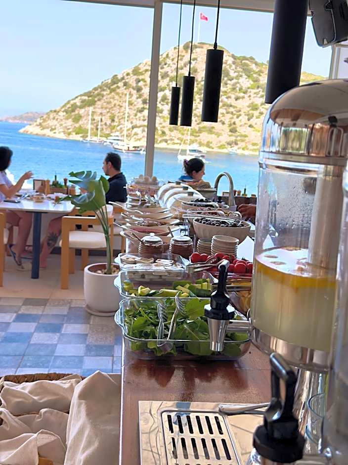 Liman Hotel Gumusluk