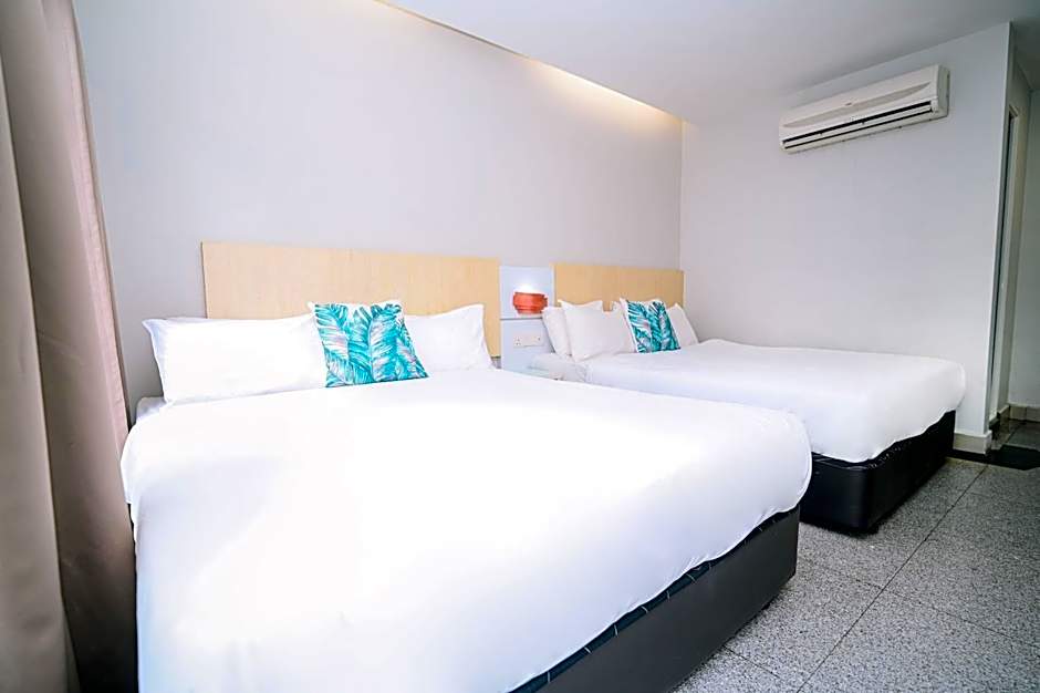 Swing & Pillows - Subang SS15