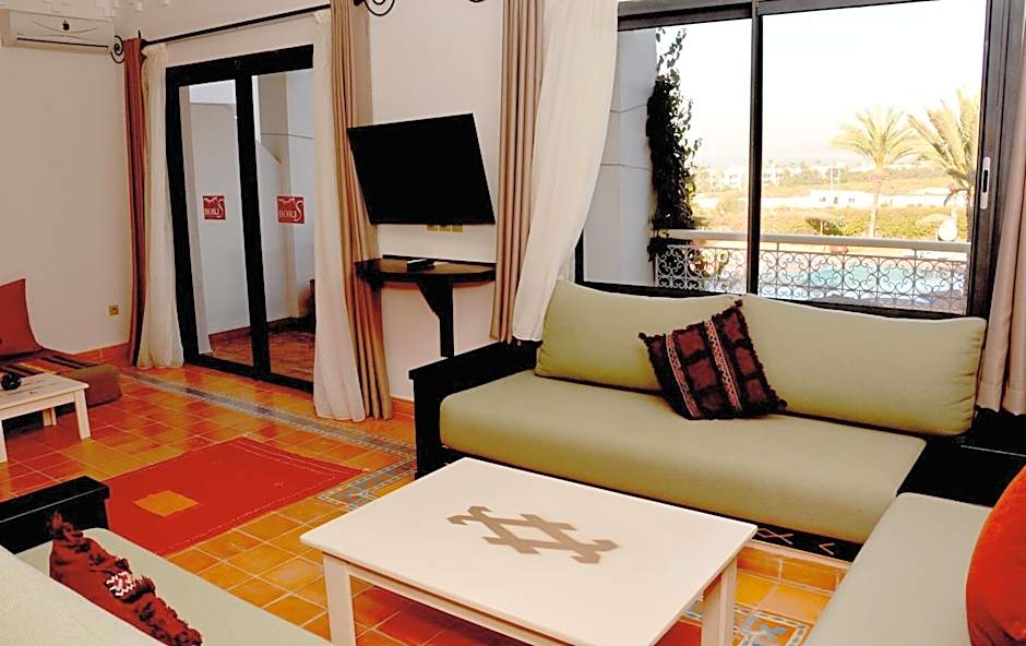 Borjs Hotel Suites & SPA