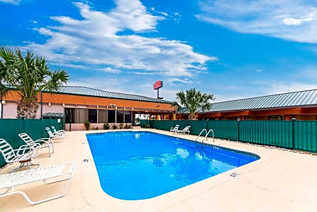 Econo Lodge Del Rio