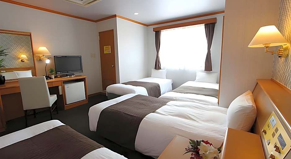 Hotel Livemax Naha