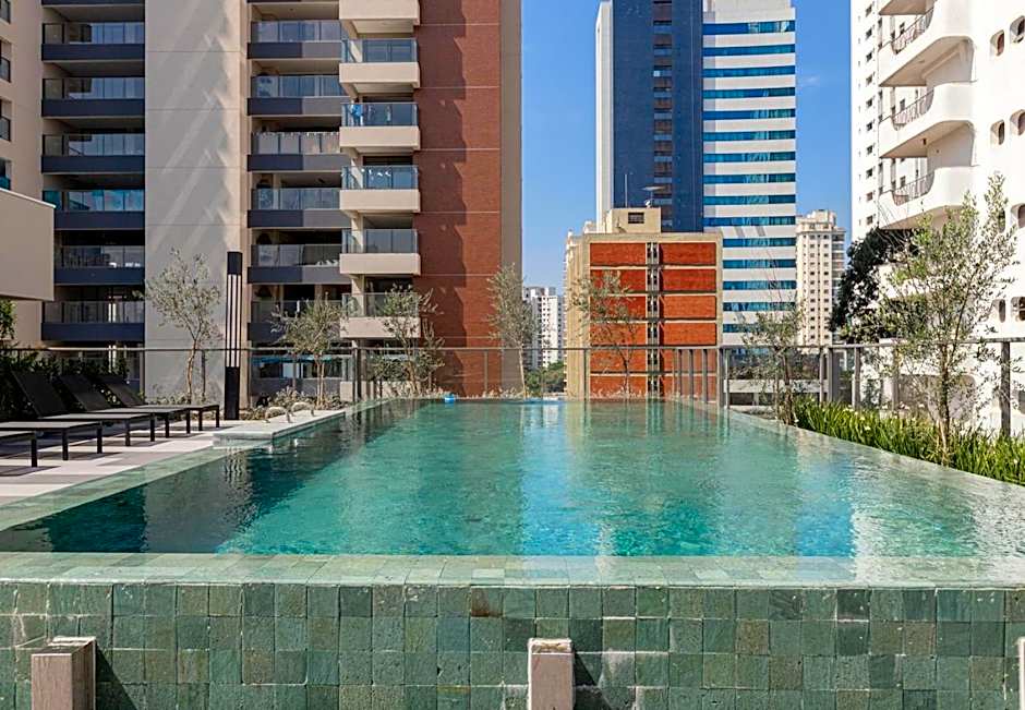 Easy Star - Studio charmoso com piscina no Brooklin!- YT03H