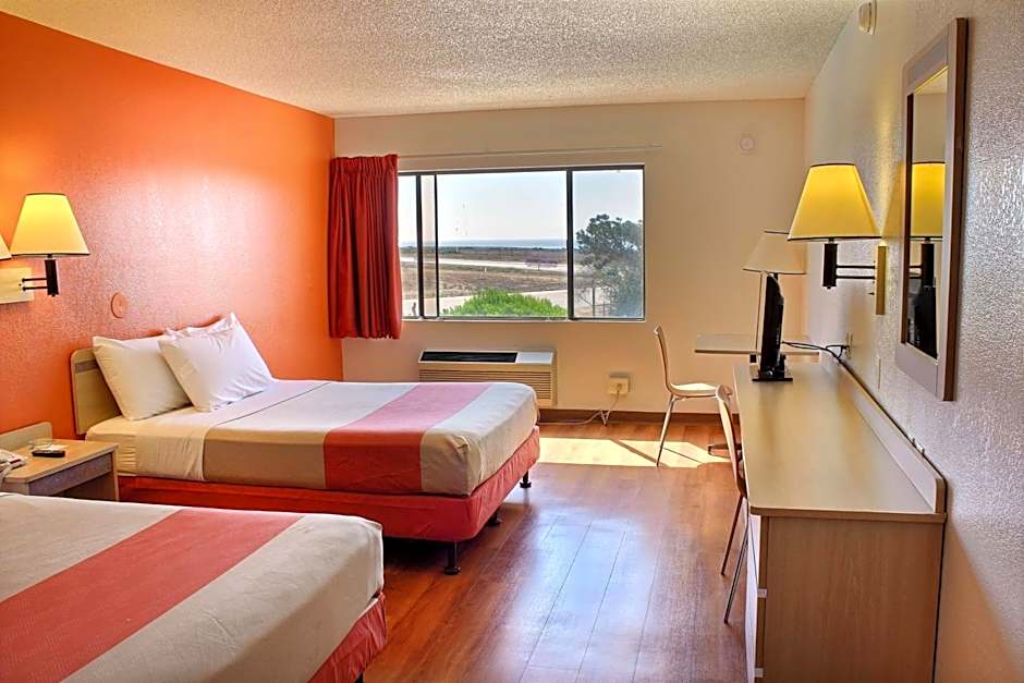 Motel 6-San Simeon, CA - Hearst Castle Area
