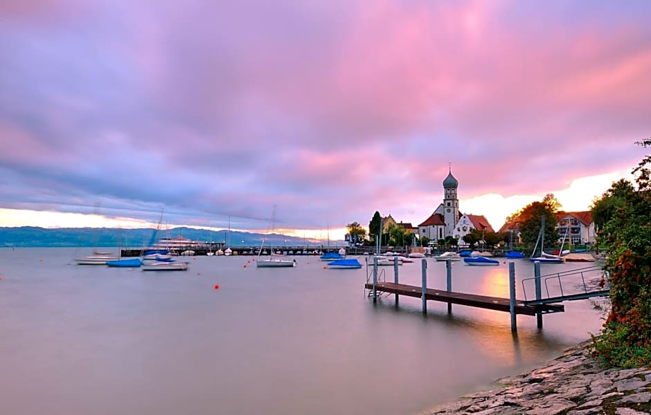 Schloss Hotel Wasserburg