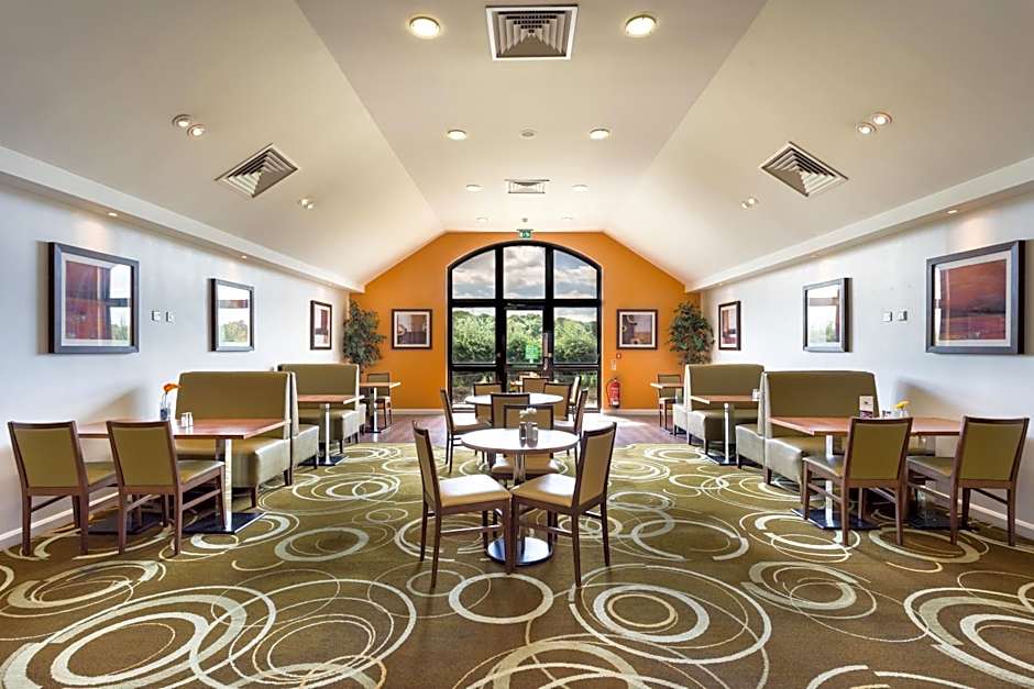 Holiday Inn Express Colchester By IHG