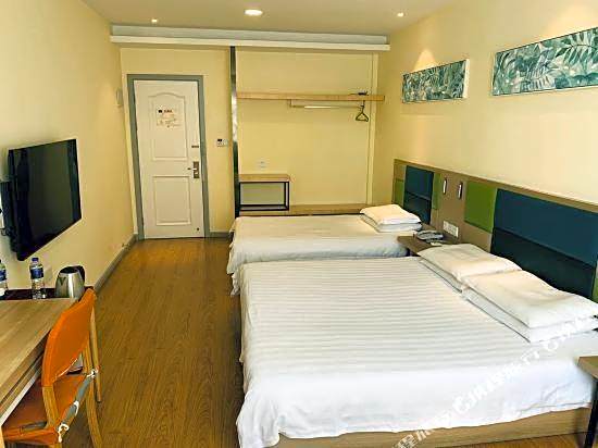 New Century Meitu Hotel (Ningbo Tianyi Square, Gulou Metro Station)