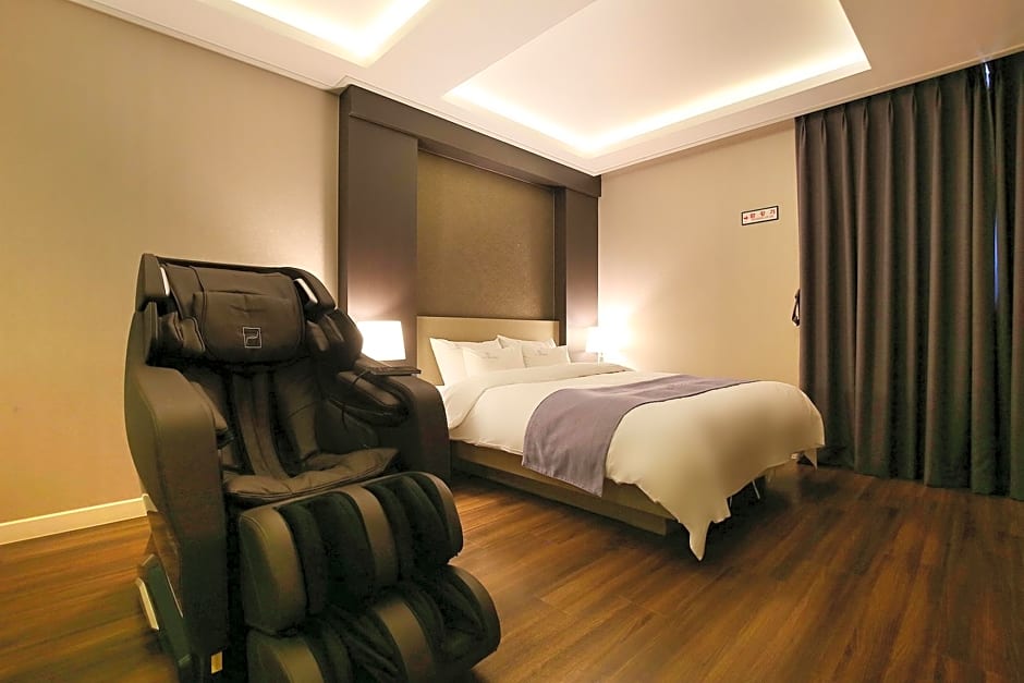 Seosan (Daesan) Modern Hotel