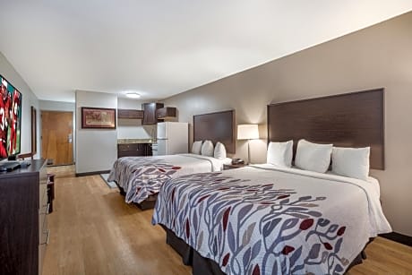 Suite with Two Queen Beds with Kitchen Non-Smoking