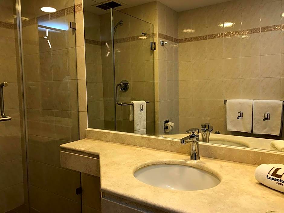 Hotel Lepanto