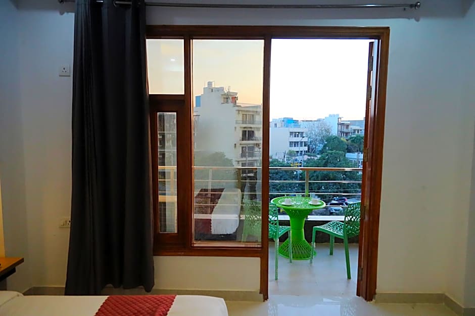 Hotel Mavens House