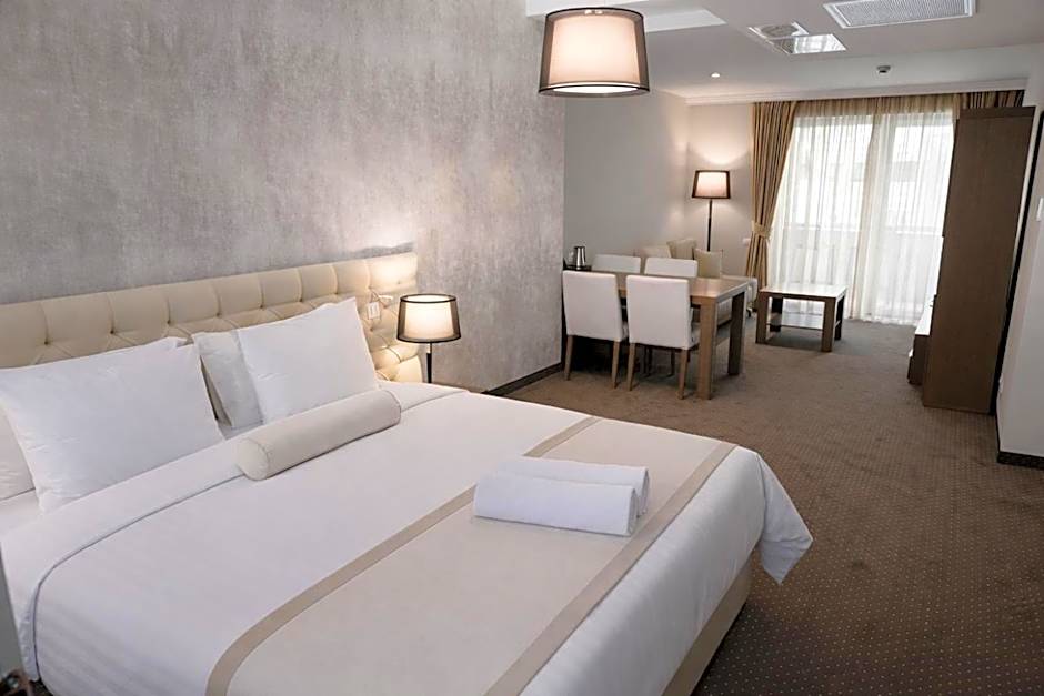 Alexandar Square Boutique Hotel