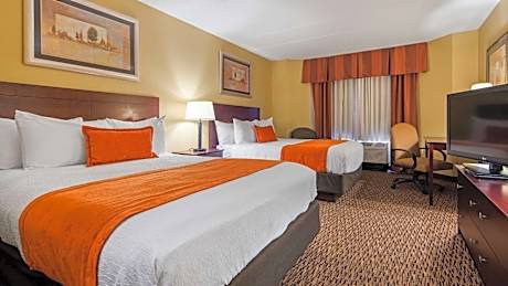 Queen Room with Two Queen Beds - Pet Friendly/Non-Smoking