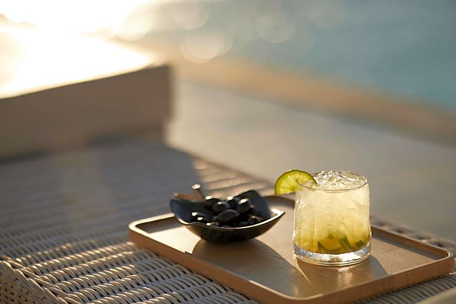 Danae Suites Santorini