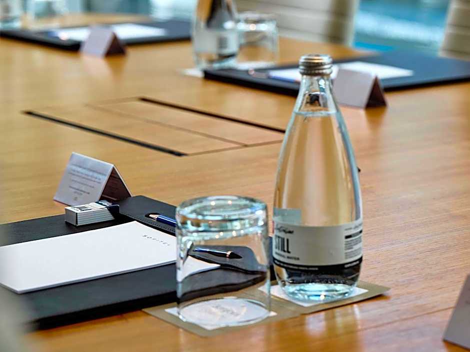 Sofitel Sydney Darling Harbour