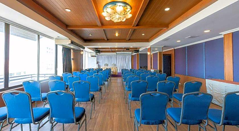 Nonthaburi Palace Hotel