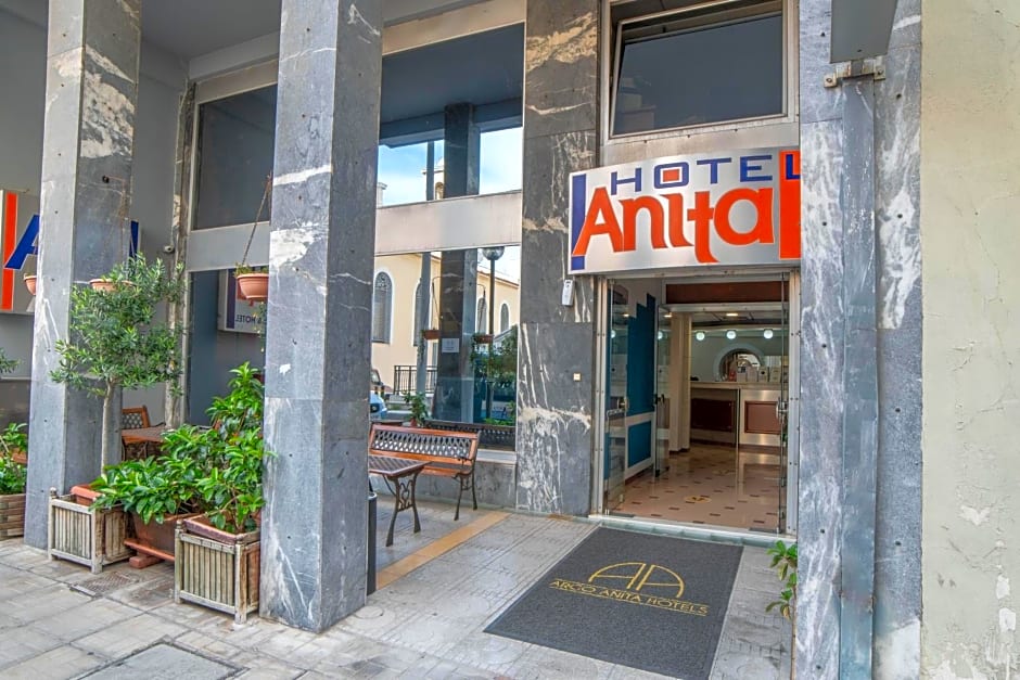 Anita Hotel