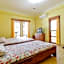 Adinda Beach Hotel and Villa