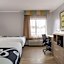 La Quinta Inn & Suites by Wyndham Birmingham/Cahaba Park South