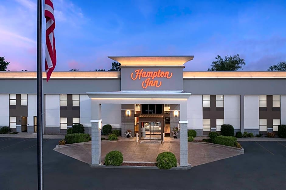Hampton Inn By Hilton Russellville