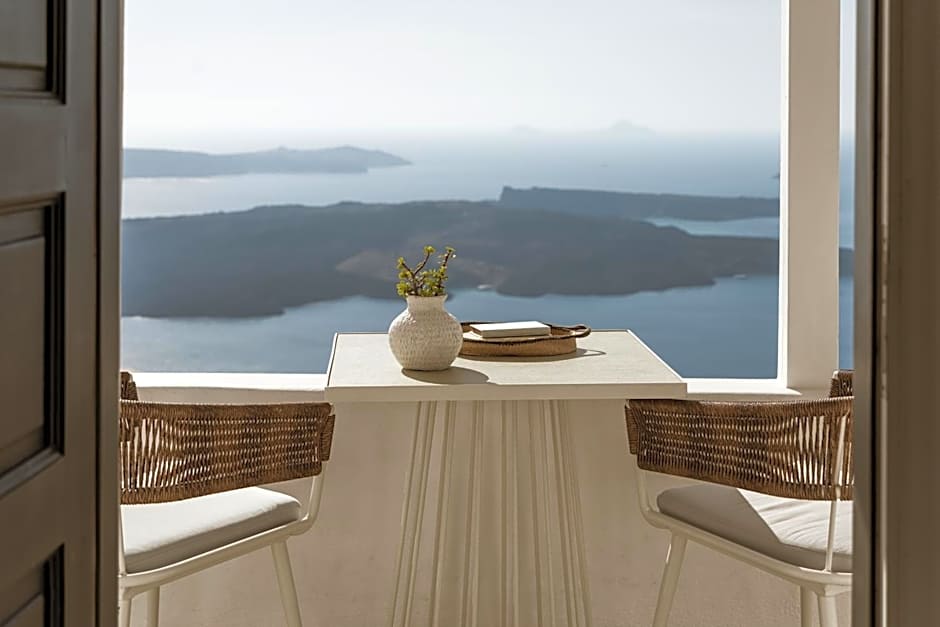 Aqua Luxury Suites Santorini