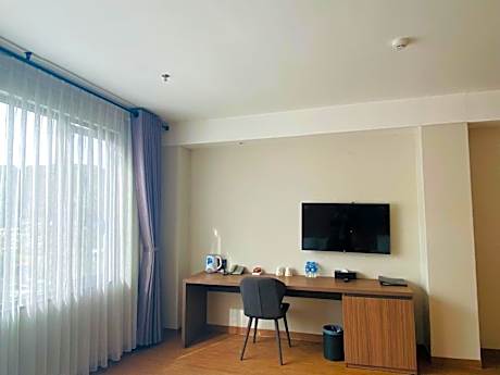 Superior Family Room