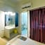 Cathay Hotel