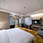 Four Seasons Sunshine Hotel (Ningbo High-tech Store)