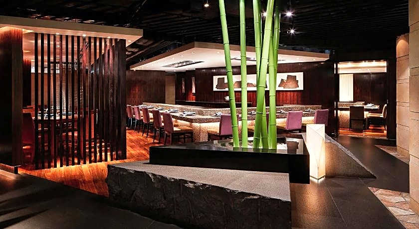 Sheraton Hong Kong Hotel & Towers