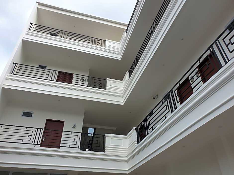 OYO 90536 Wenasia Residence – Manado, CA