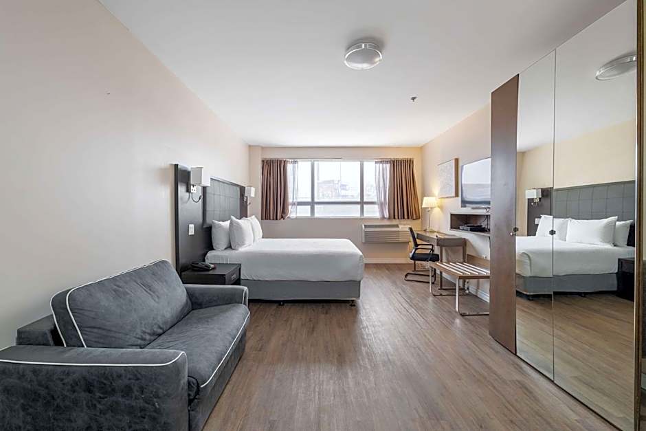 Hotel Montreal Metropolitan, BW Signature Collection