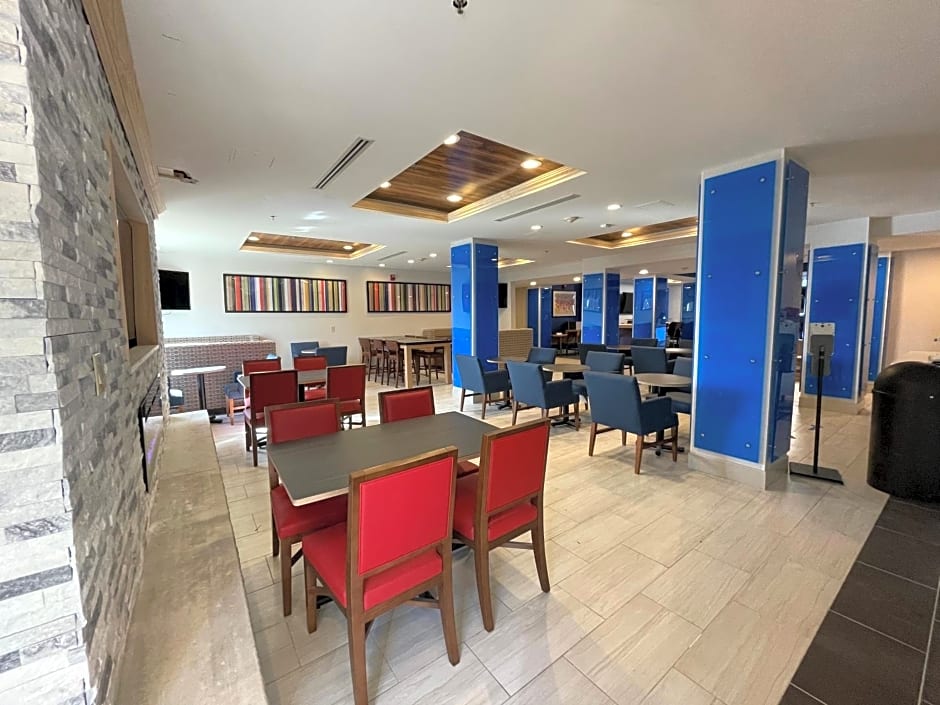 Holiday Inn Express & Suites Columbia - East Elkridge By IHG