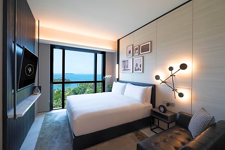 Photo 1 of 7 of Deluxe, Sea View