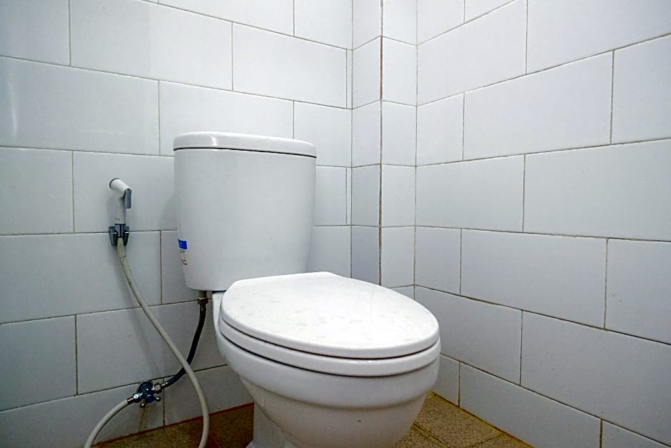 Urbanview Hotel Syariah Artamara Tegal by RedDoorz