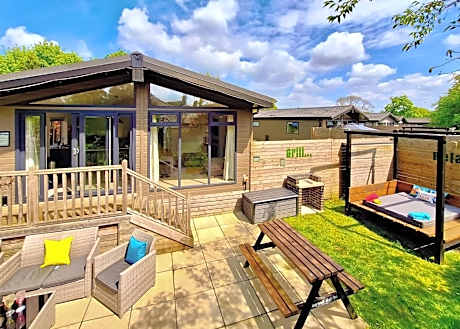 Raywell Hall Country Lodges