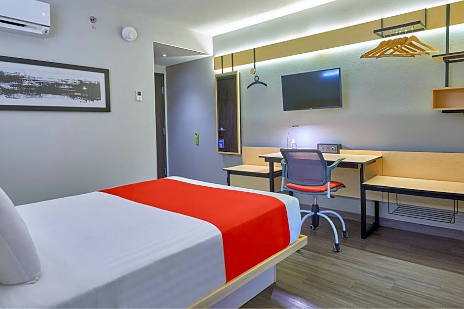 City Express by Marriott Guaymas